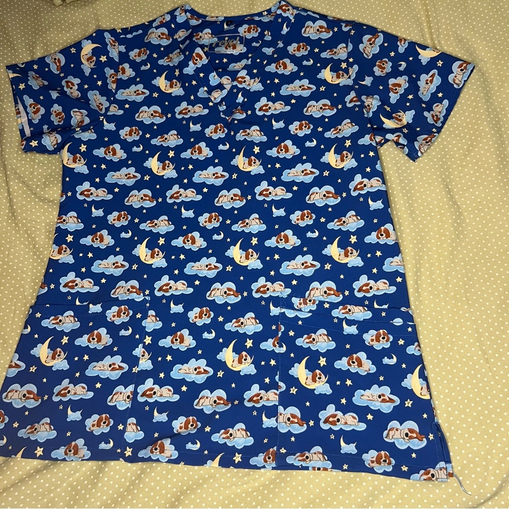 🌸Sleeping Puppies Blue Scrub Top Size large